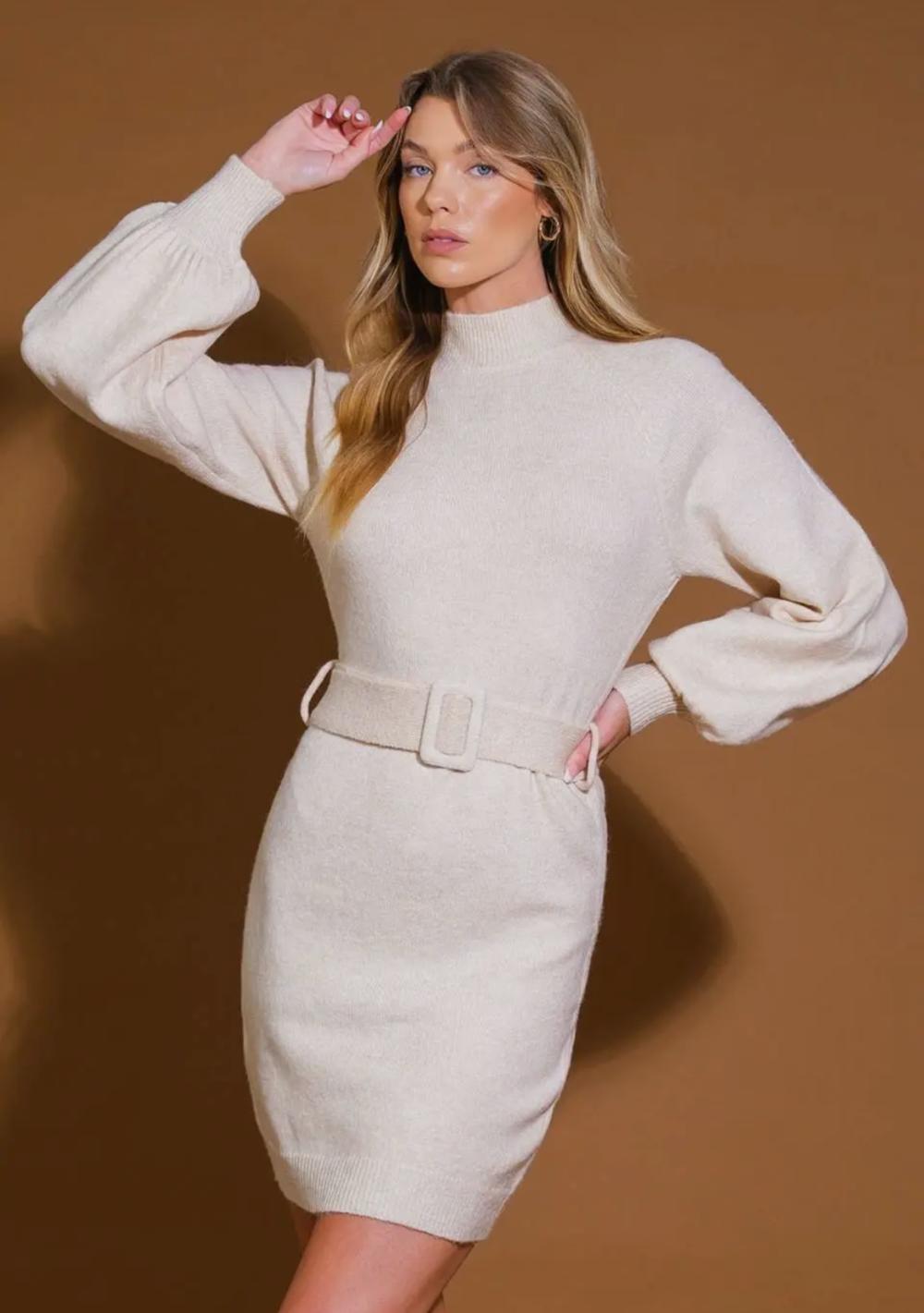 ♡ Kurzes Strickkleid mit Gürtel