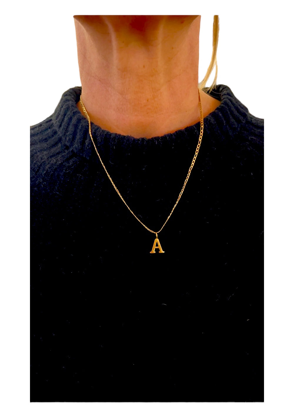 ♡ Goldfarbener Letter Charm