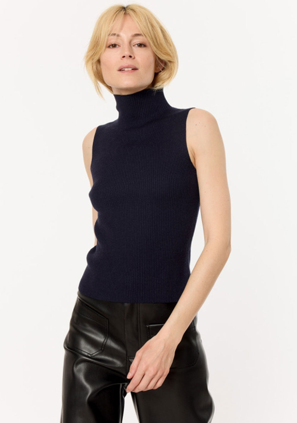 ♡ Ärmelloser Pullover