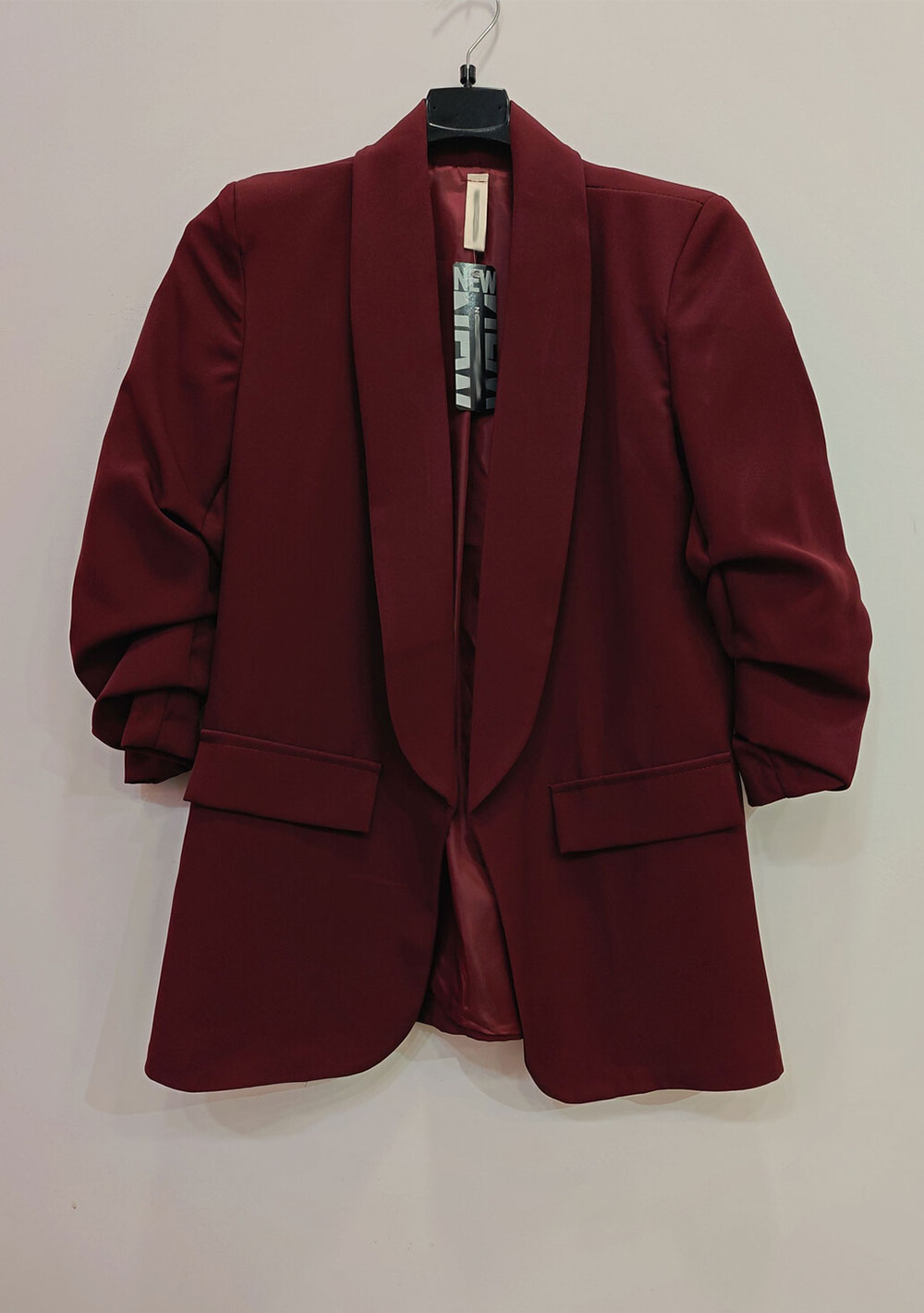 ♡ Blazer mit geschopptem Arm