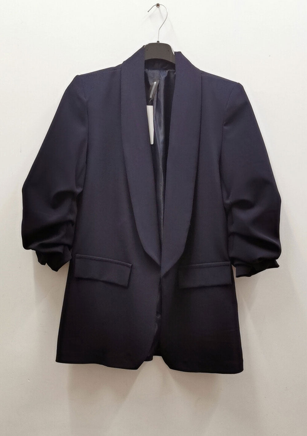 ♡ Blazer mit geschopptem Arm