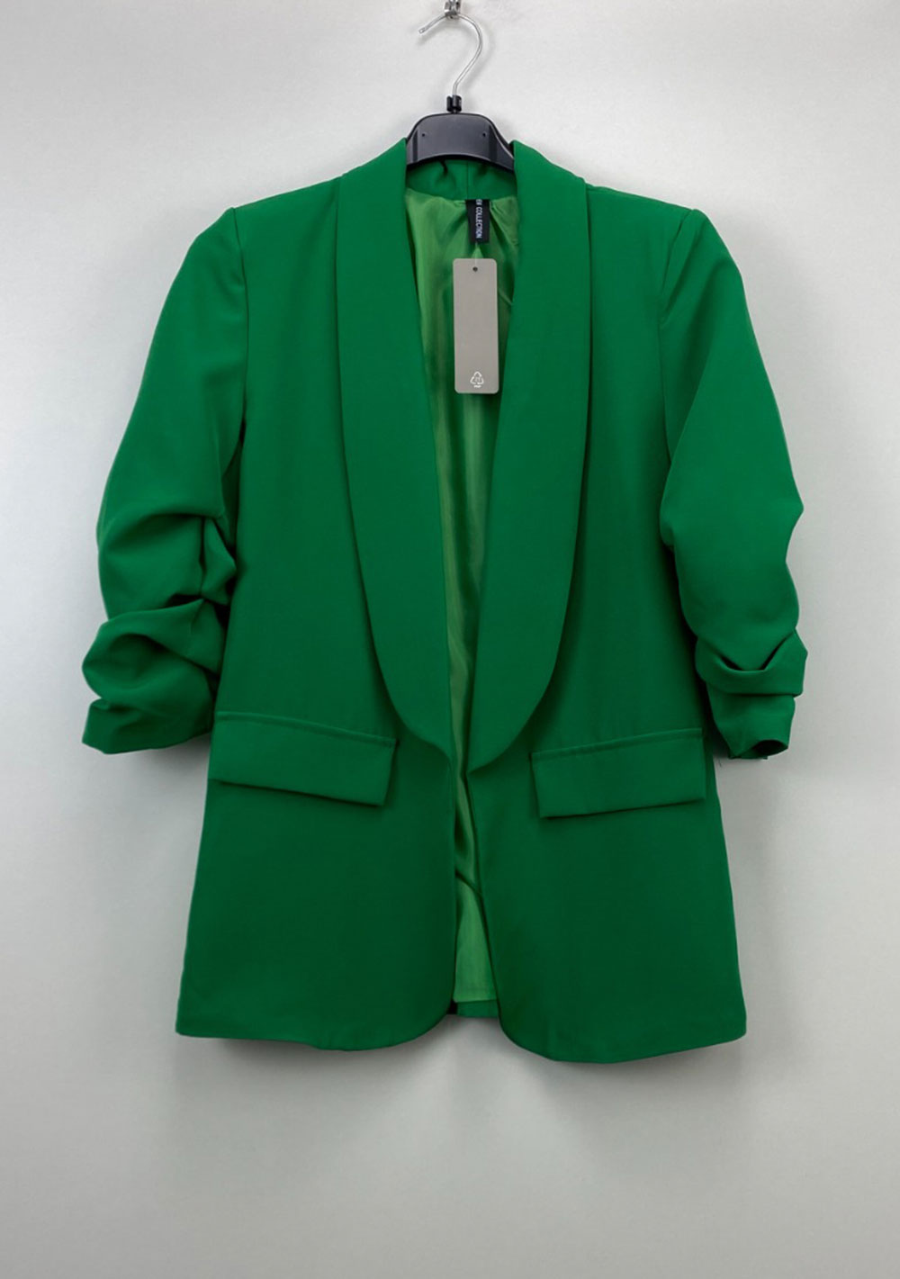 ♡ Blazer mit geschopptem Arm und Reverskragen