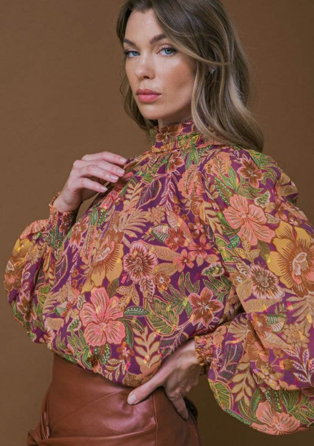 ♡ Bedruckte Bluse mit Stehkragen