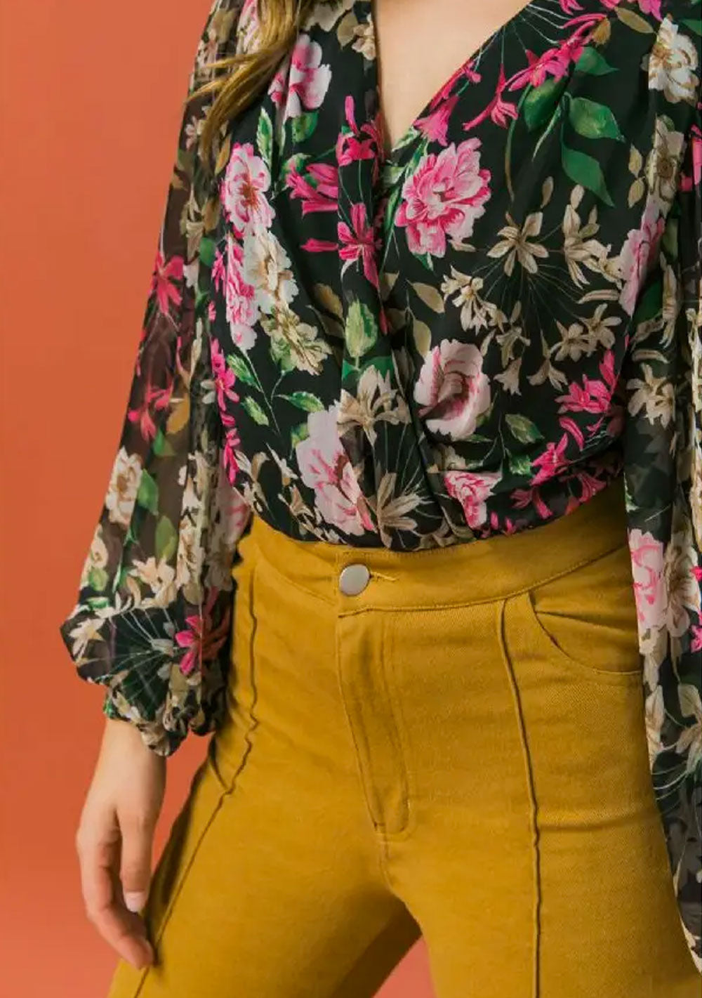 ♡ Body mit Blütenprint