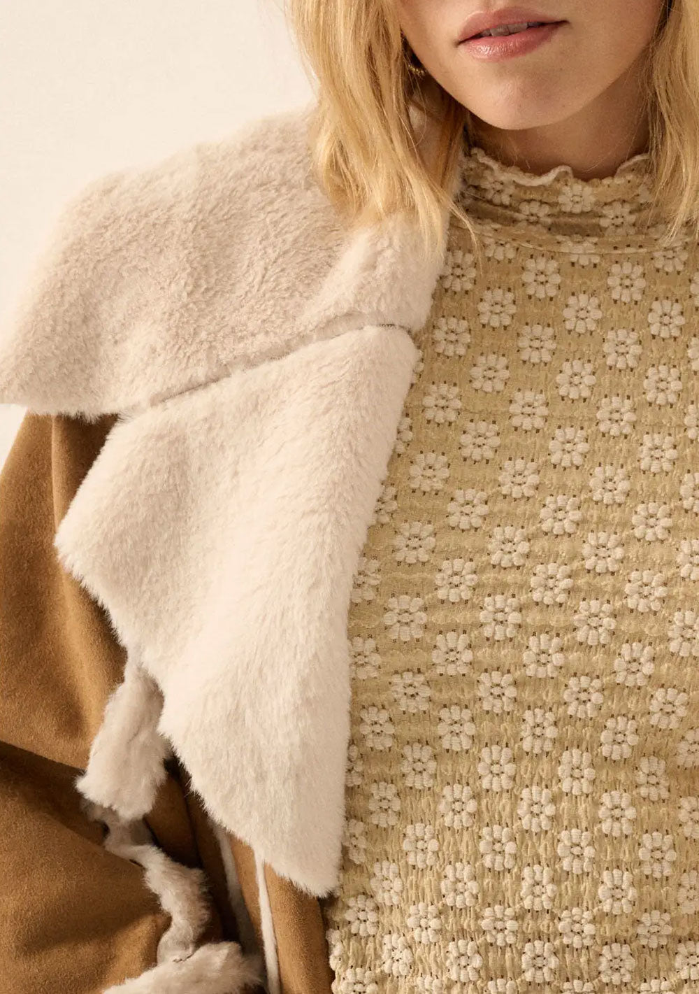 ♡ Jacke aus Velourslederimitat