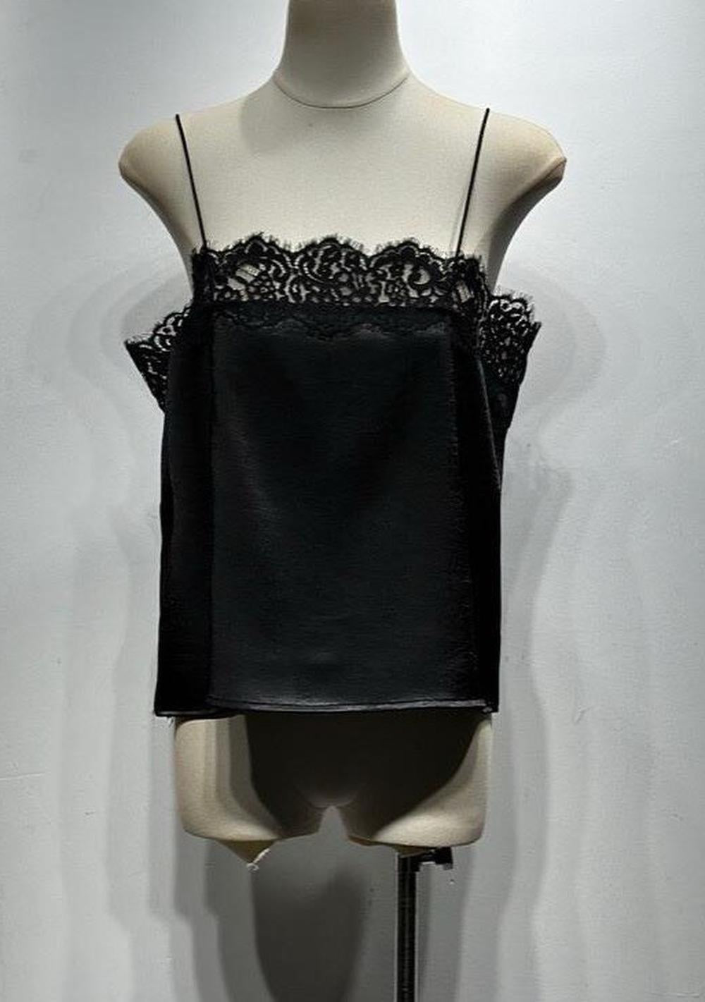 ♡ Satintop mit Spitzenborte