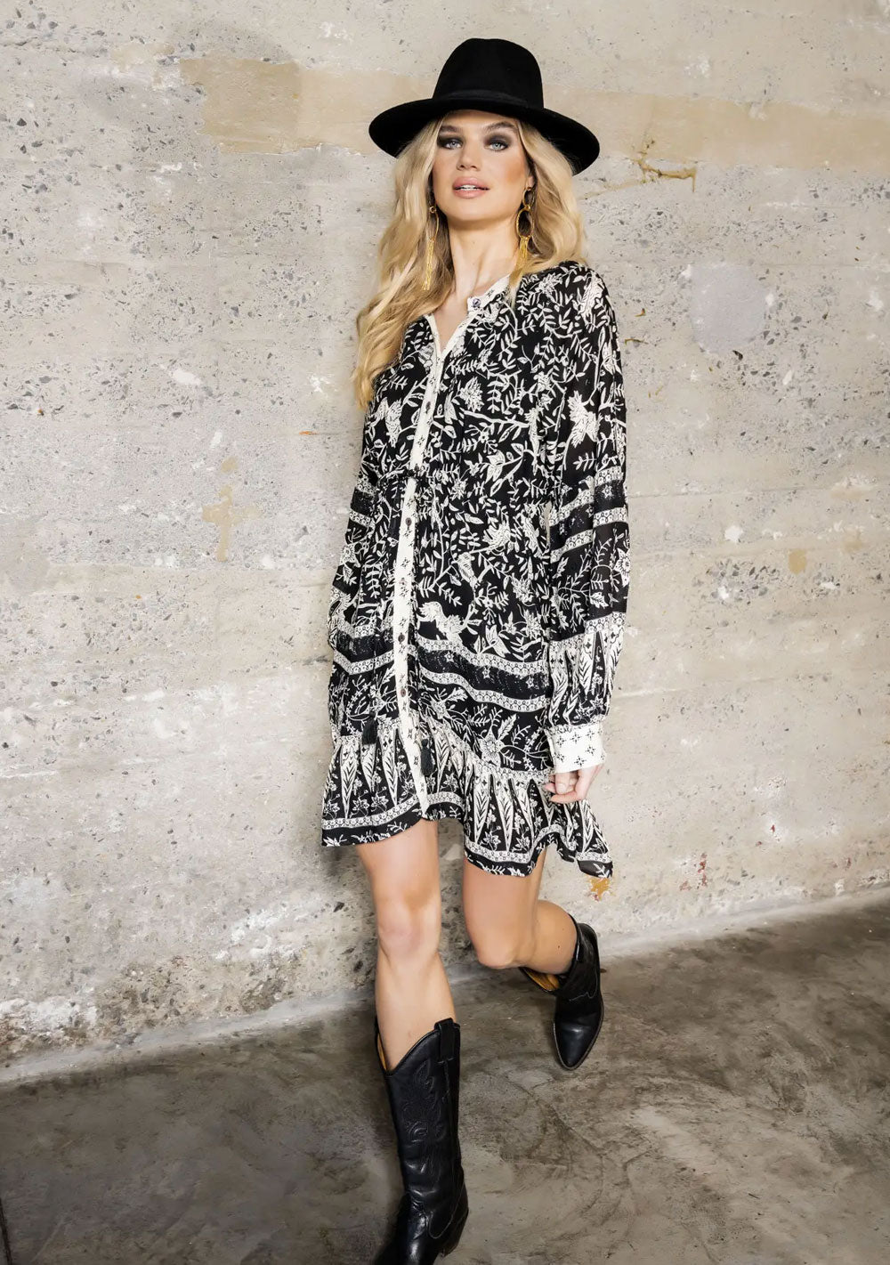 ♡ Mini-Kleid, Boho, Blumenmuster