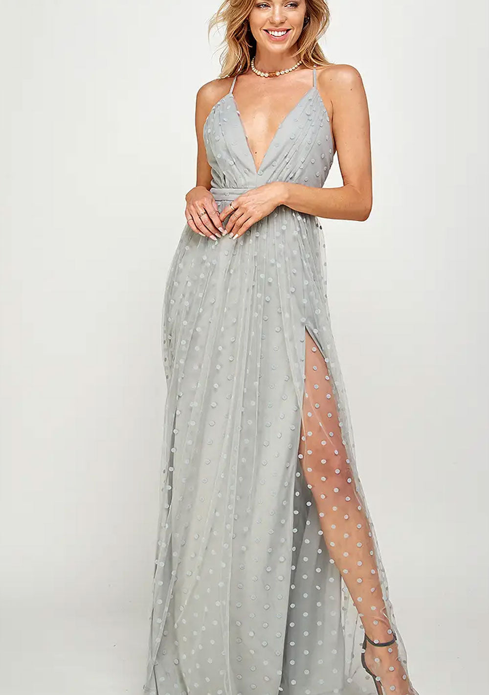 ♡ Maxikleid aus gepunktetem Tüll