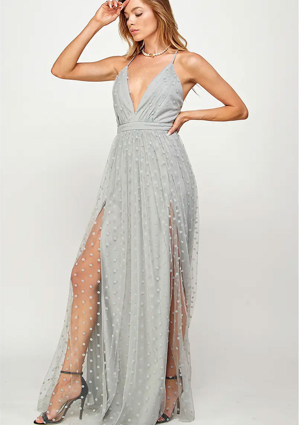 ♡ Maxikleid aus gepunktetem Tüll