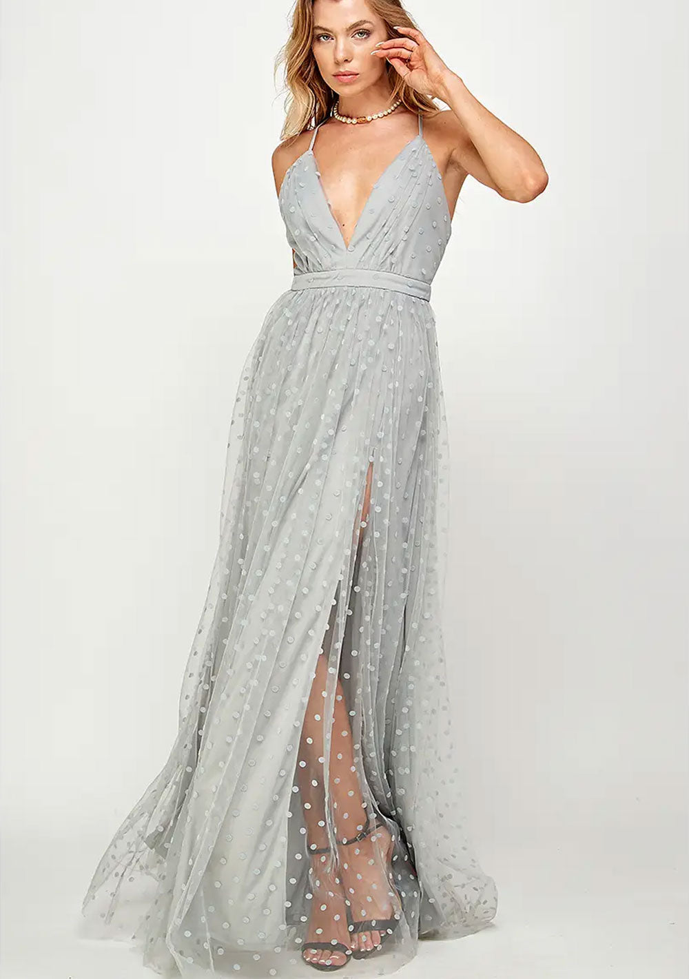 ♡ Maxikleid aus gepunktetem Tüll