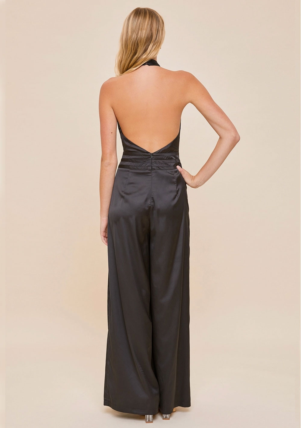♡ Rückenfreier Jumpsuit