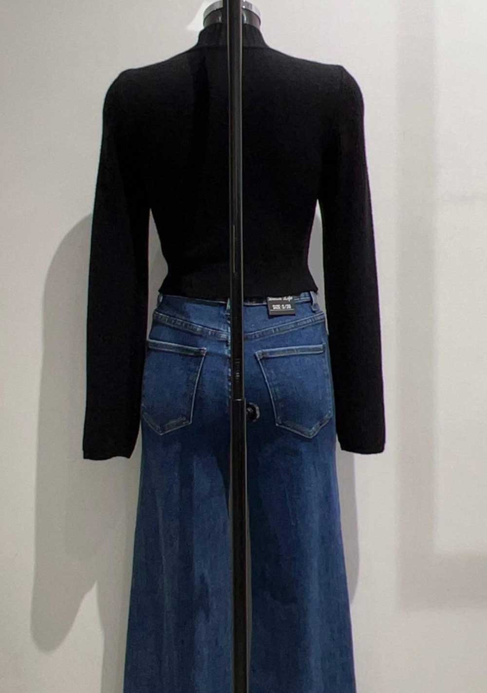 ♡ Enganliegender Zopfstrick-Pullover