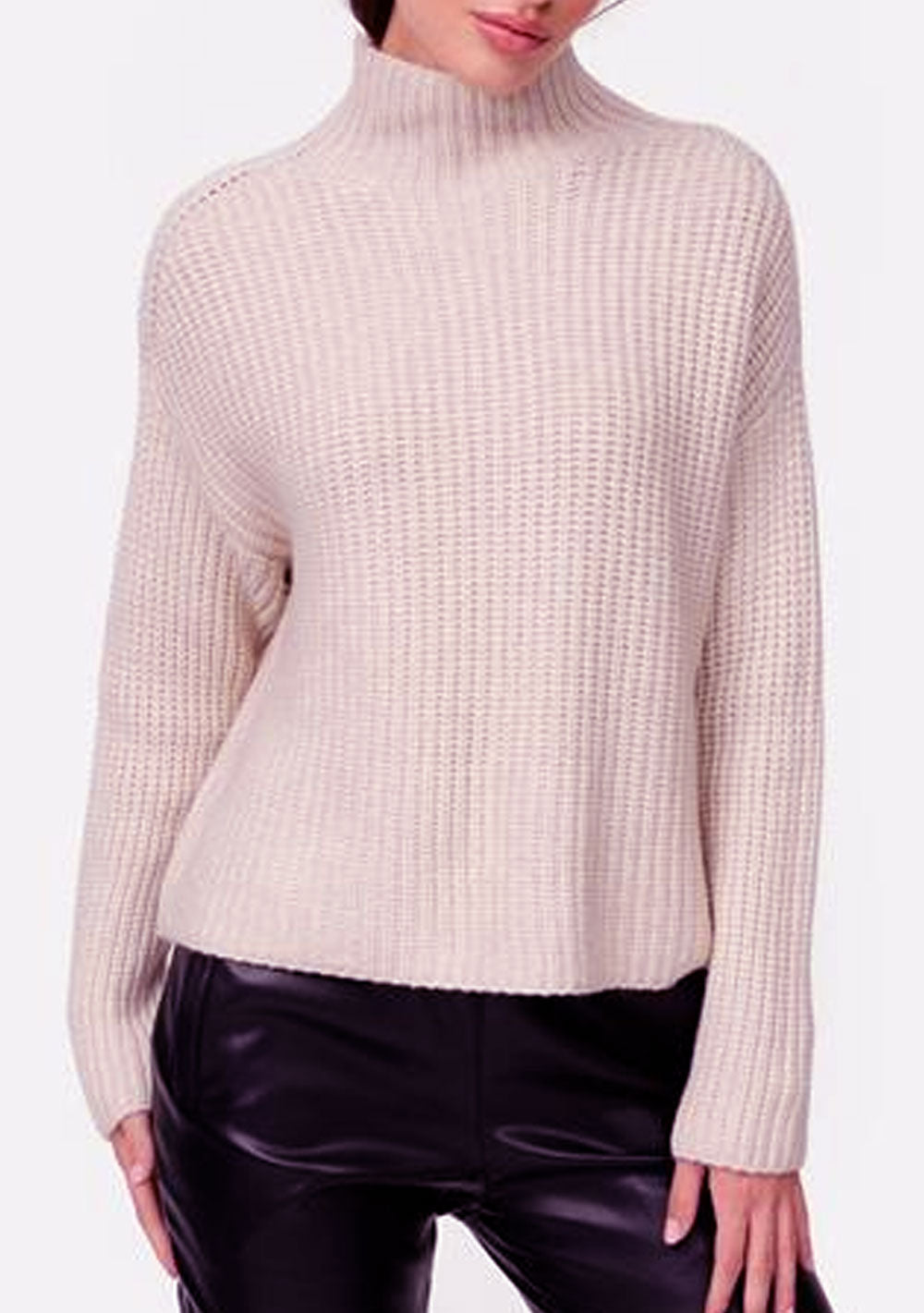 ♡ Grobstrick-Pullover mit Stehkragen
