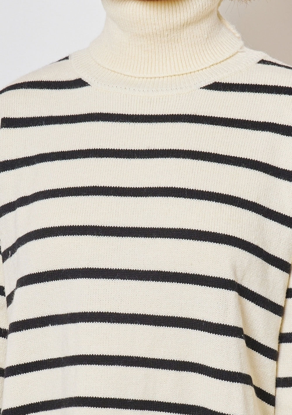 ♡ Rollkragen Pullover mit Streifen