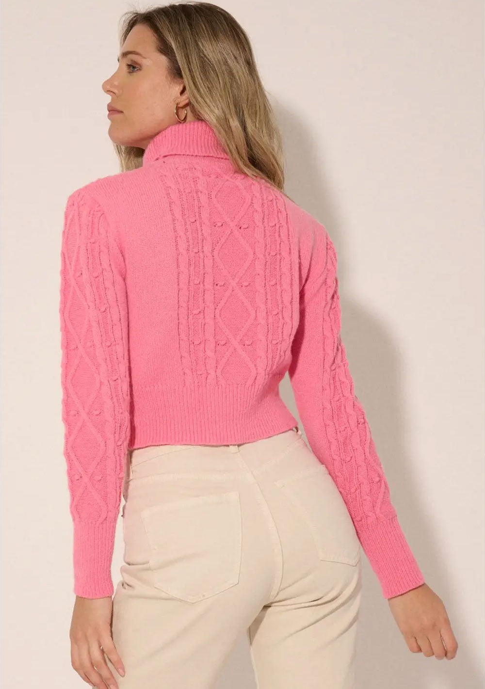 ♡ Kurzer Rollkragen Pullover mit Zopfmuster