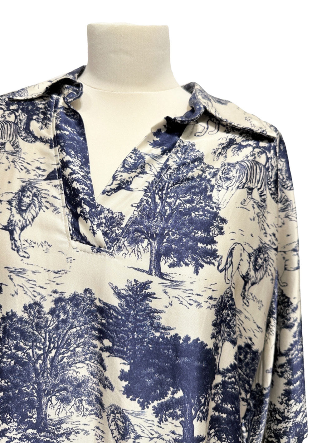 ♡ Bluse mit Toile de Jouy Print