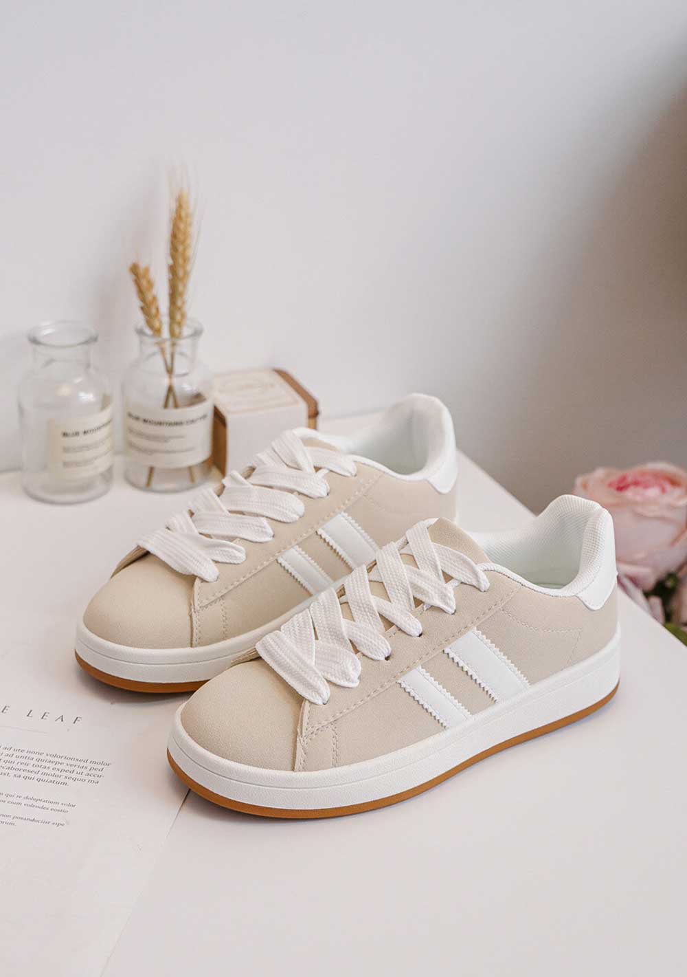 ♡ Sneakers Wildlederoptik