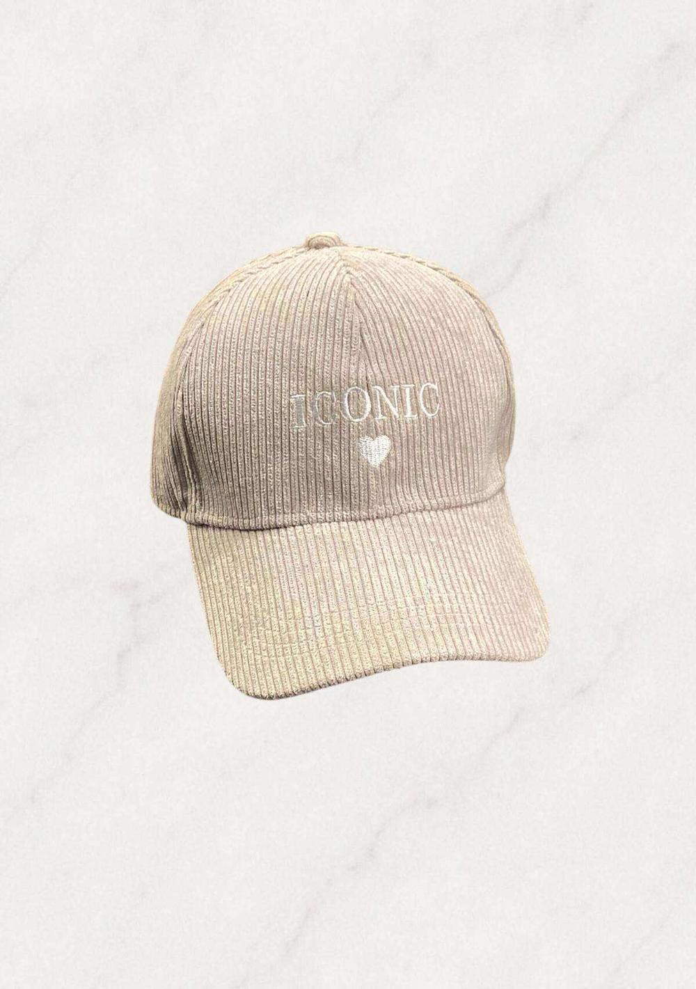 Basecap mit Stickerein