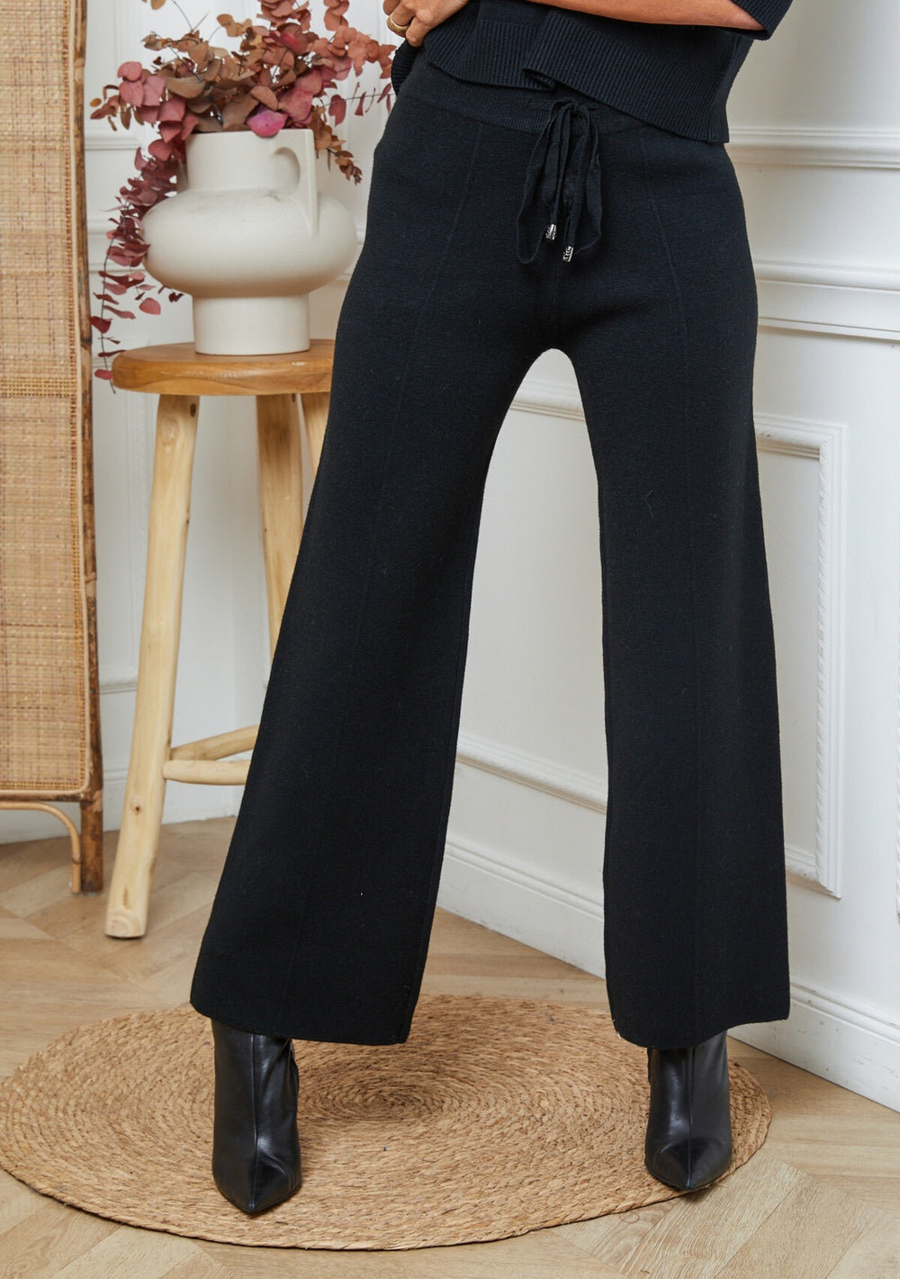 ♡ Strickhose mit Kordel und Tasche hinten