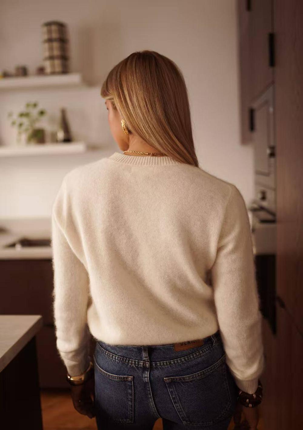 ♡ Rundhals Pullover aus Wolle