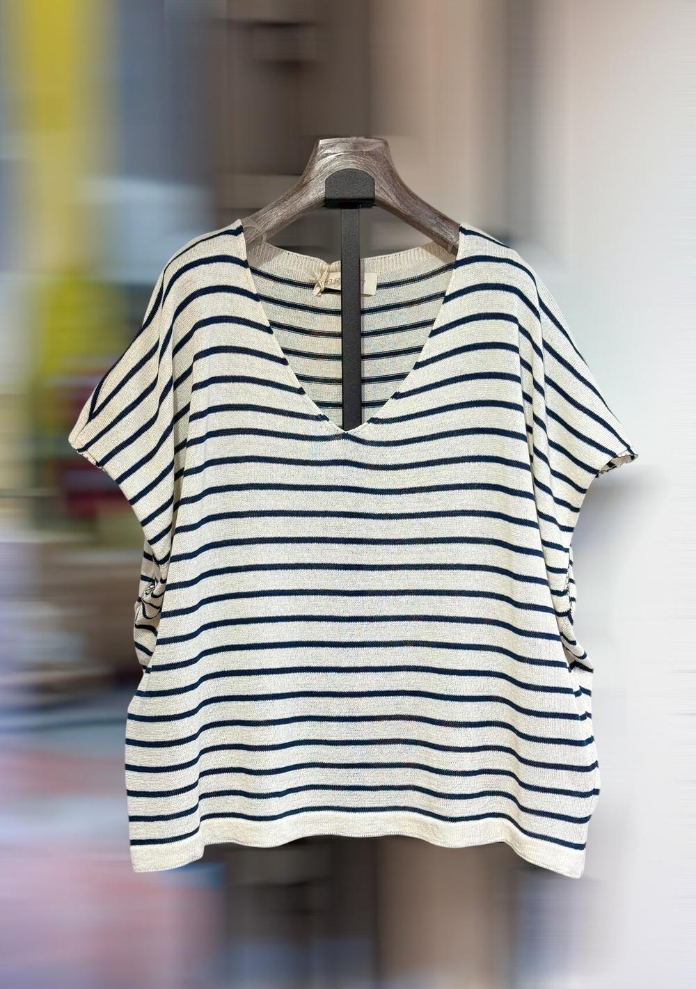 ♡ Gestreiftes Kurzarm Shirt