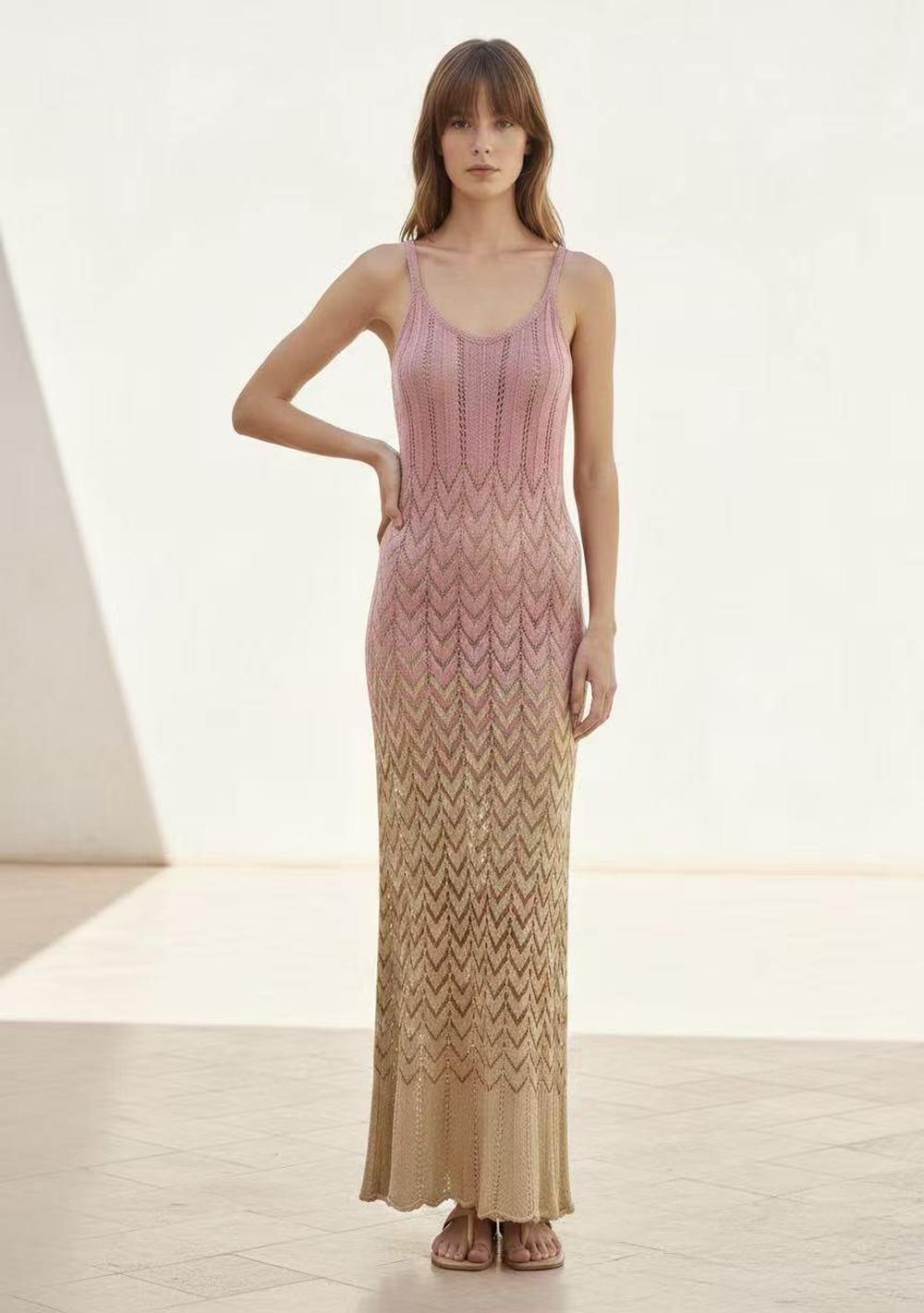 ♡ Langes Strickkleid mit Zickzack-Muster