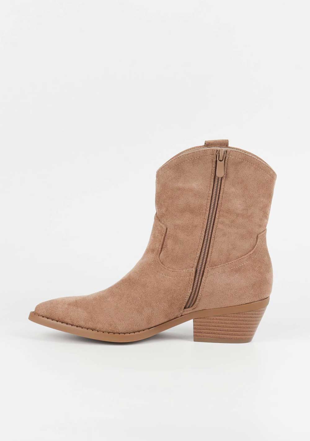 ♡ Cowboy Boots
