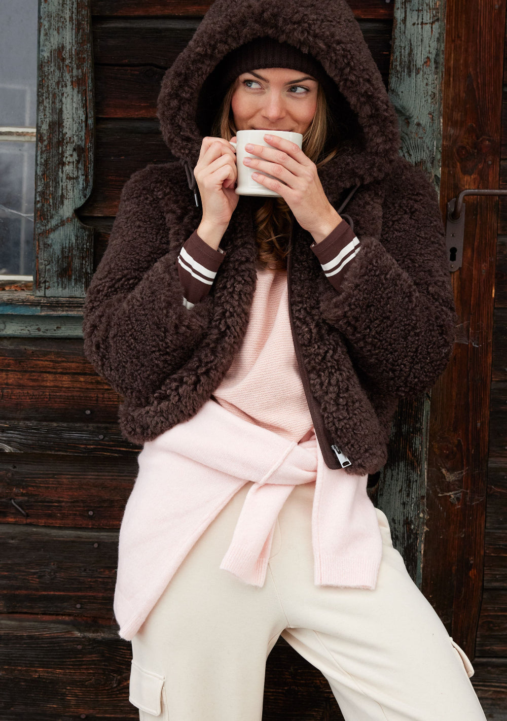 ♡ Weicher Pullover mit trendiger Ziernaht