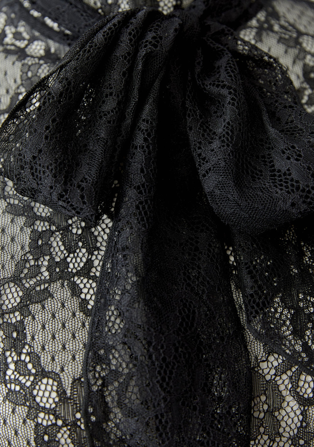 ♡ Transparente Spitzen-Bluse