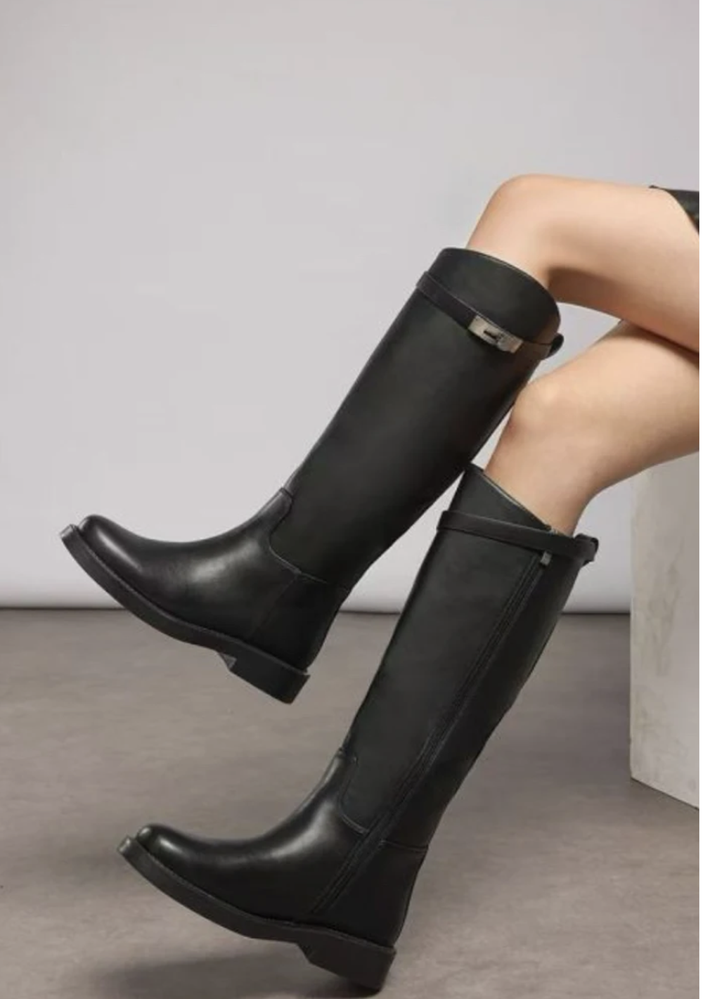♡ Kniehoher flacher Stiefel