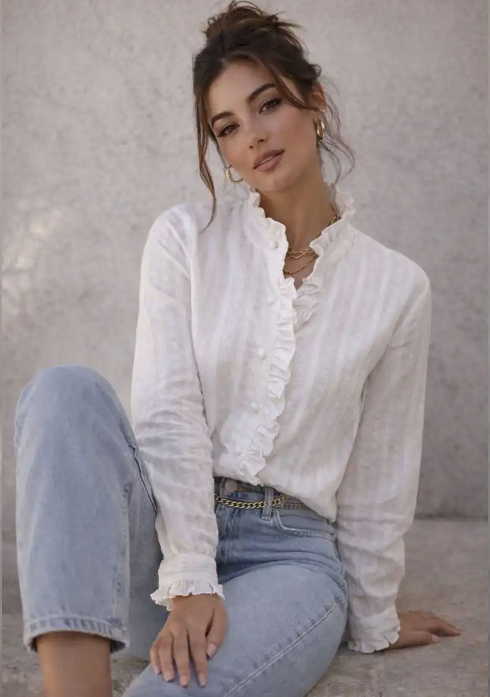 ♡ Rüschenbluse mit Stehkragen