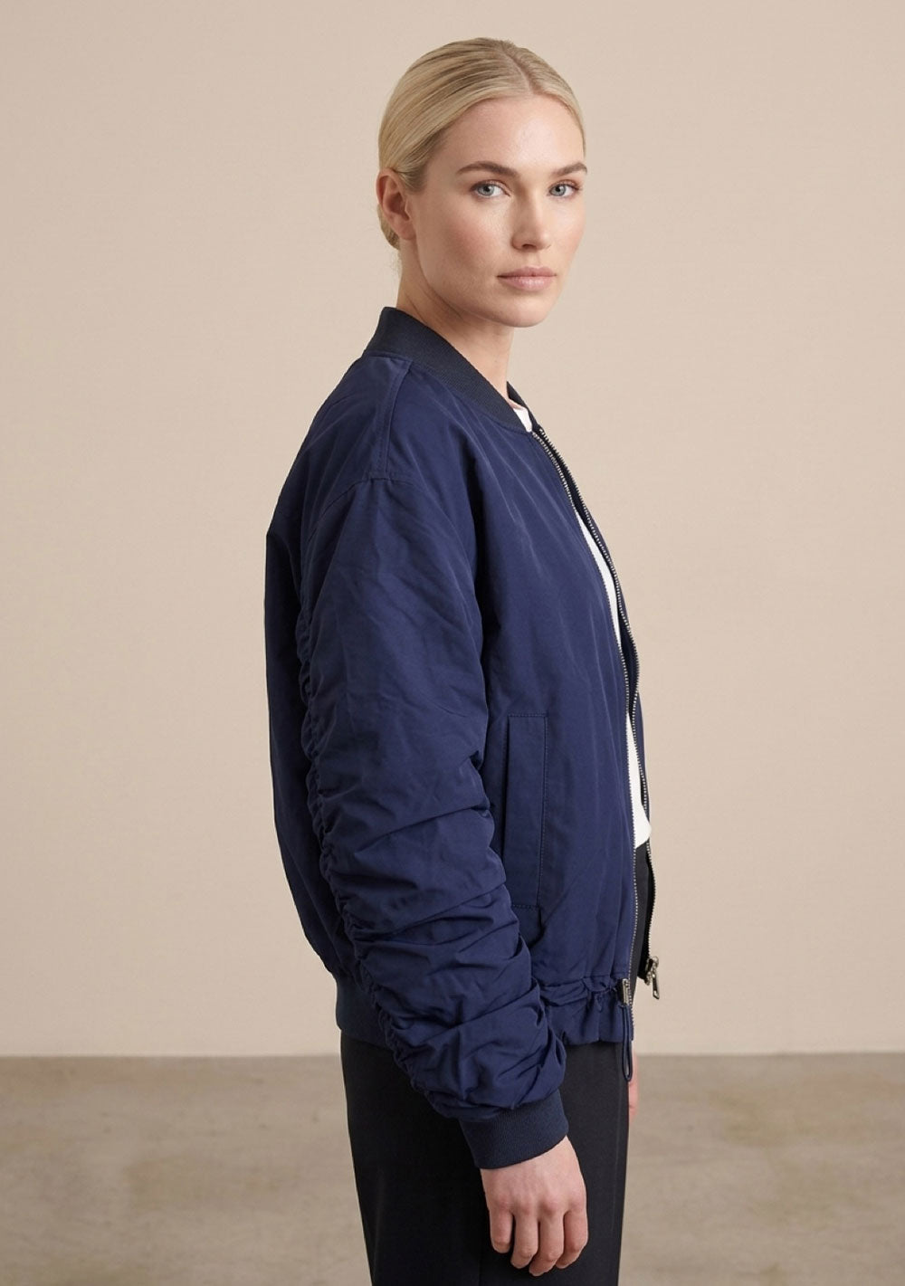 ♡ Bomberjacke mit farbigen Innenfutter