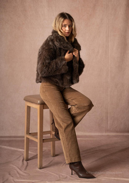 ♡ Kurze Kunstpelz-Jacke mit Kragen