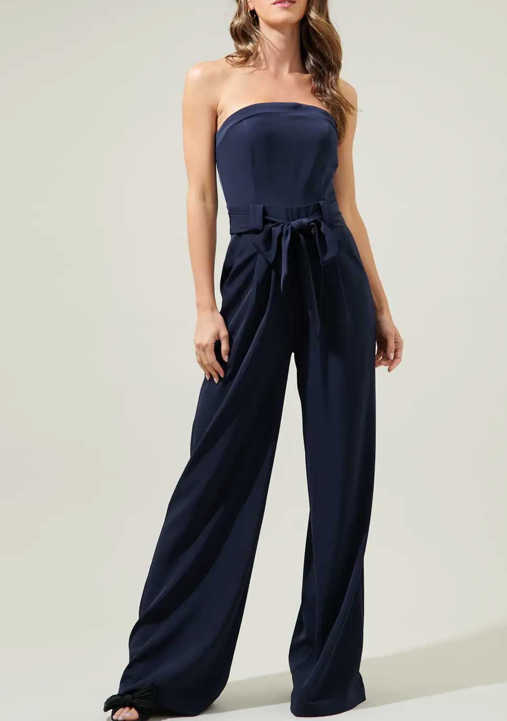 ♡ Jumpsuit, weites Bein, Schleife