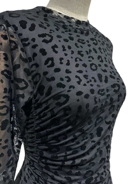 ♡  Minikleid aus Mesh mit Leoprint