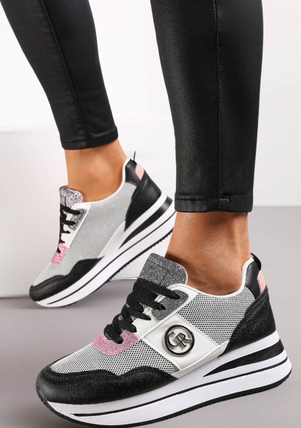 ♡ Sneakers mit Plateausohle