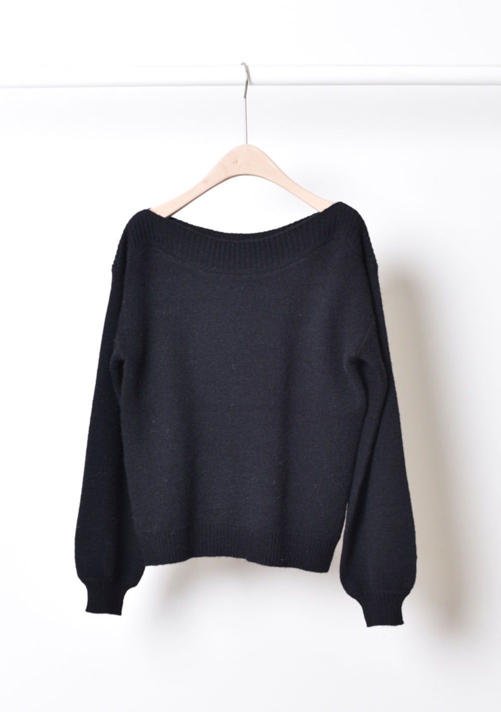 ♡  Pullover mit U-Boot Ausschnitt