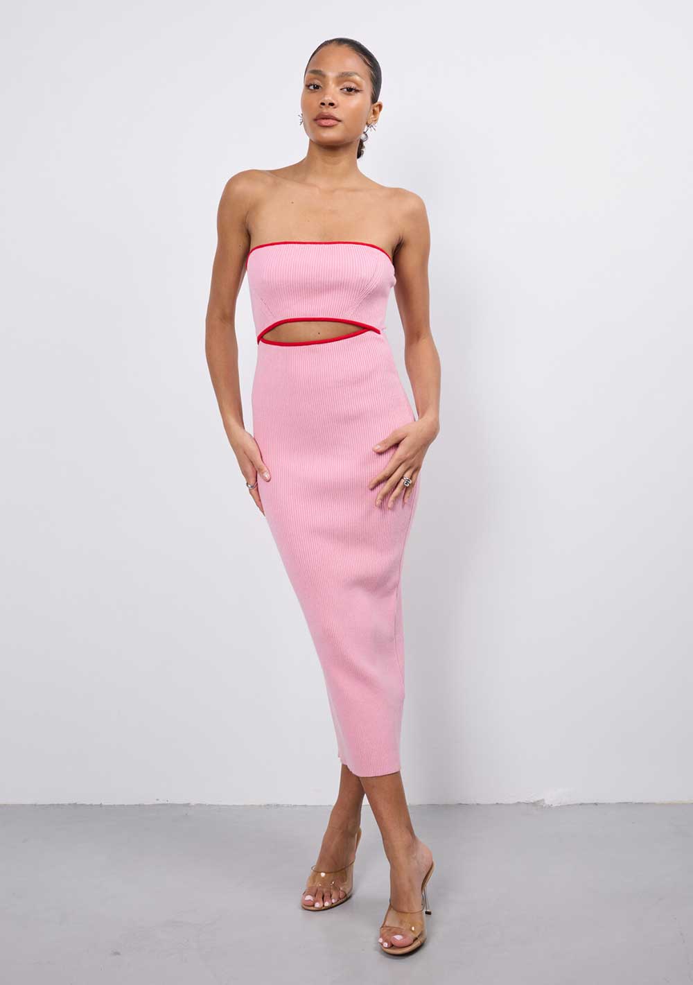 ♡ Midikleid aus Rippstrick mit Cut-Out