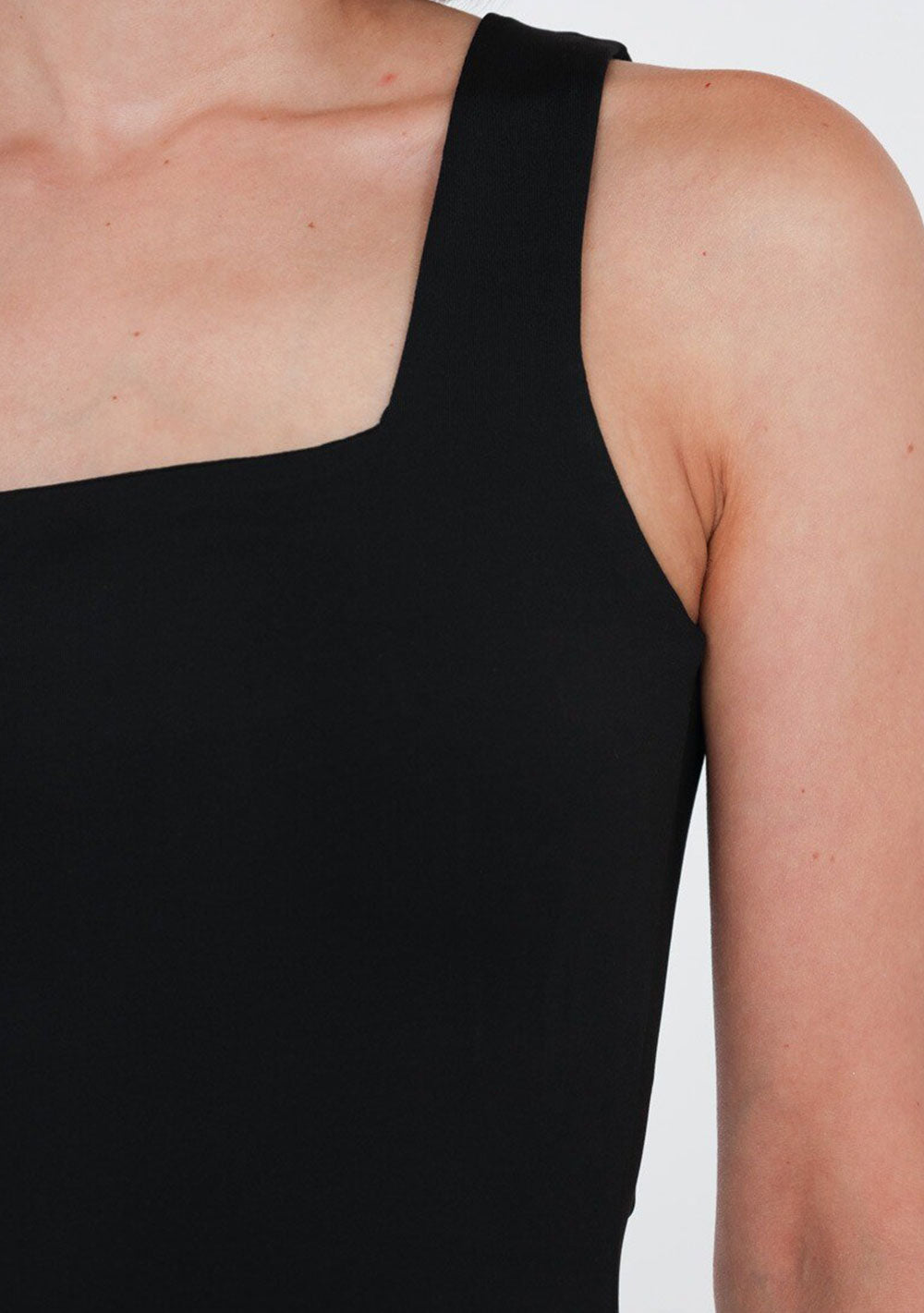♡ Top mit eckigem Ausschnitt