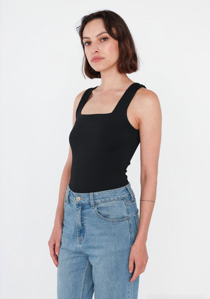 ♡ Top mit eckigem Ausschnitt