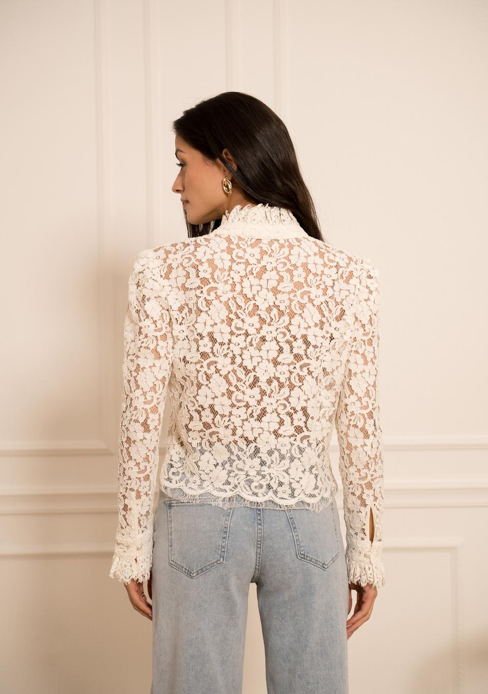 ♡ Bluse mit Schmuckknöpfen