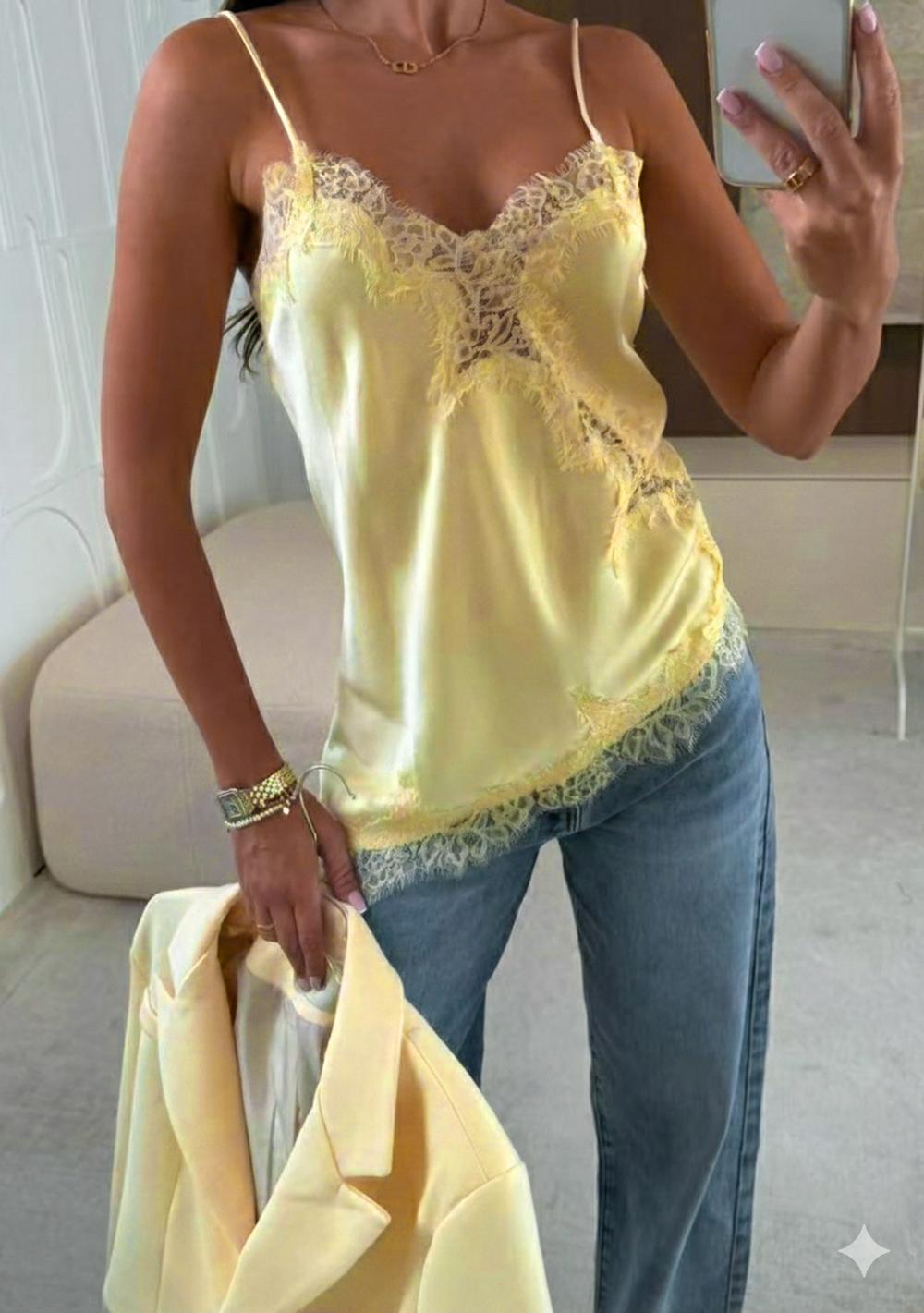 ♡ Asymmetrisches Spitzen-Top