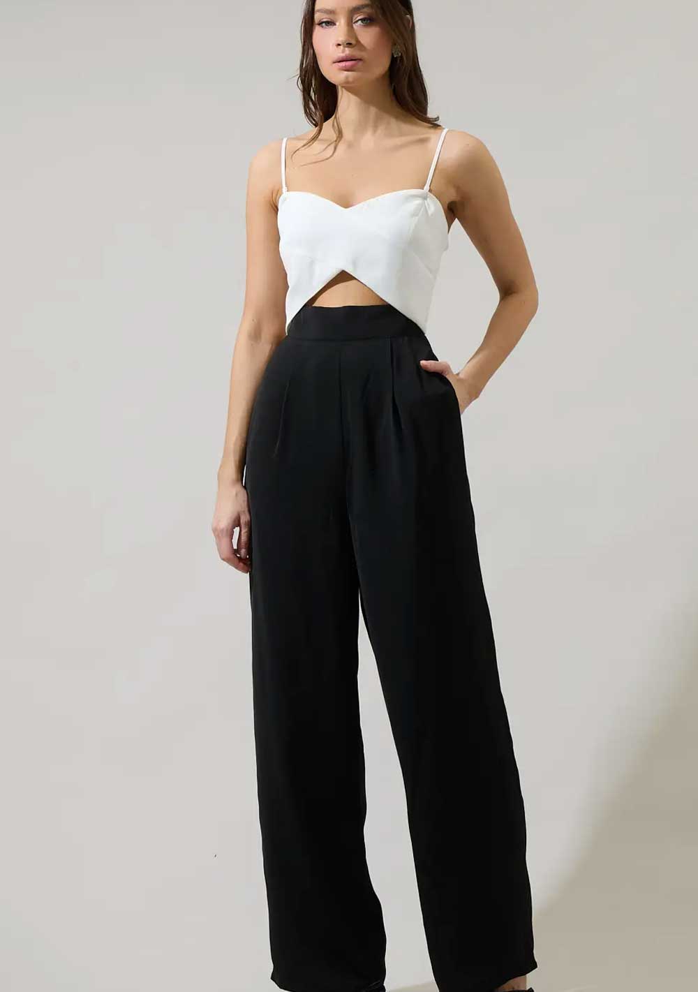 ♡ Jumpsuit Cut Out, Schwarz/Weiß