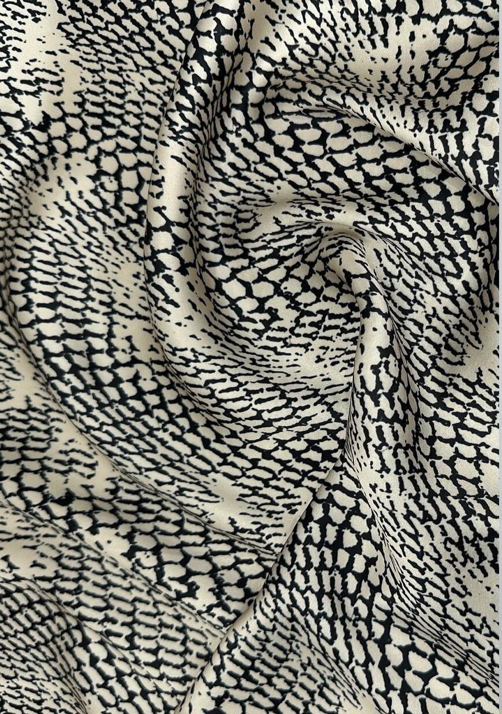 ♡ Satinrock Python-Print-Effekt