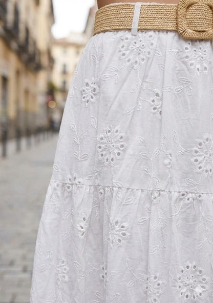 ♡  Maxirock mit Lochstickerei