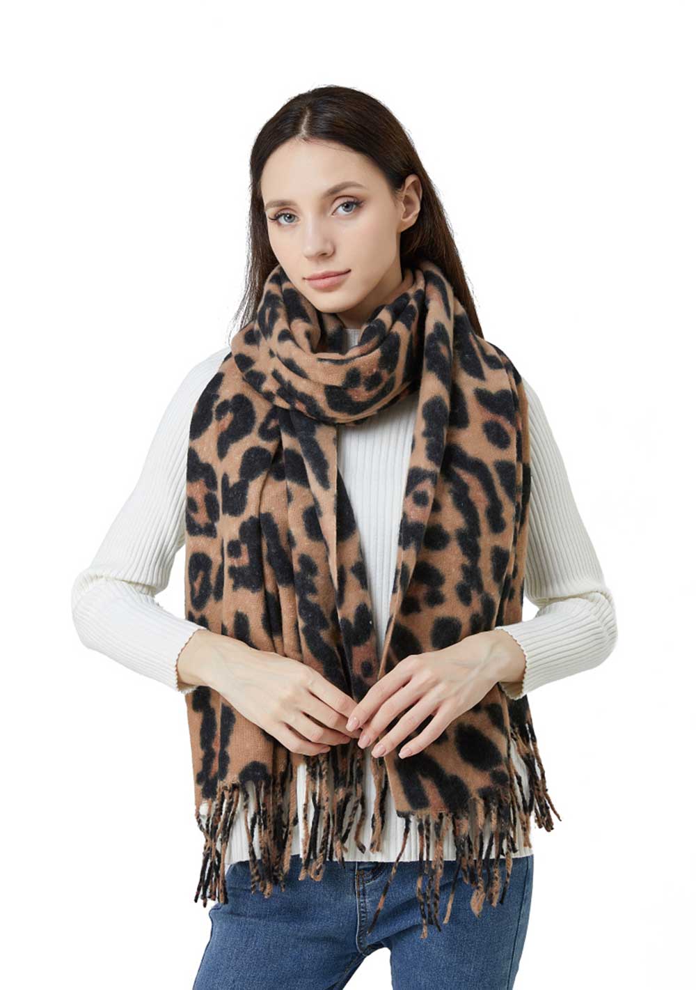 ♡ Warmer Schal mit Leopardenmuster