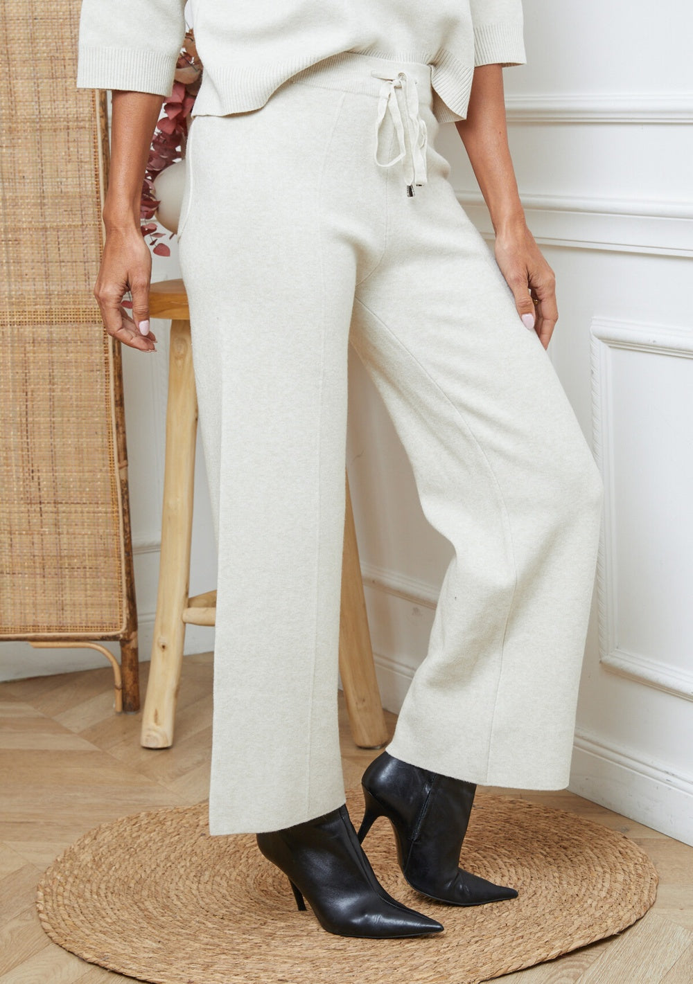 ♡ Strickhose mit Kordel und Tasche hinten