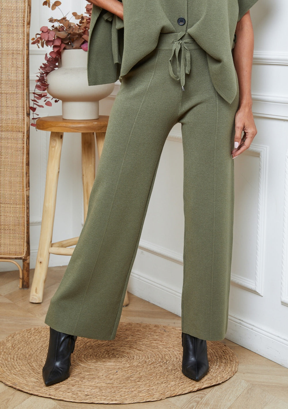 ♡ Strickhose mit Kordel und Tasche hinten