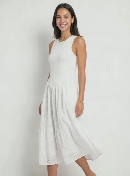 ♡ Midikleid mit Lochstickerei