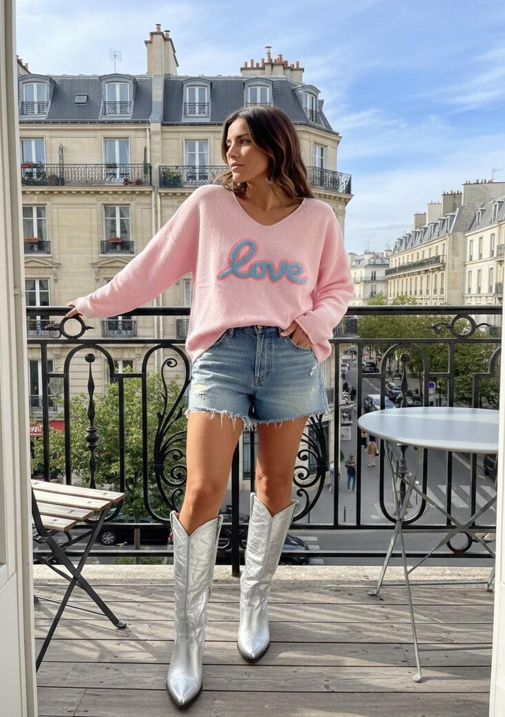 ♡ V-Neck Pullover, LOVE